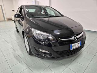 OPEL Astra usata, con Airbag