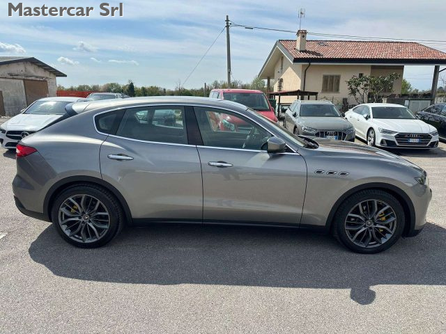 MASERATI Levante usata, con Boardcomputer