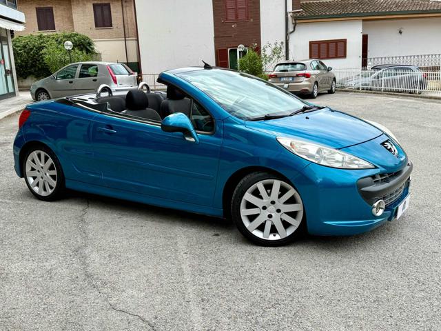 PEUGEOT 207 usata, con Autoradio