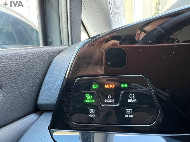 VOLKSWAGEN Golf usata 22