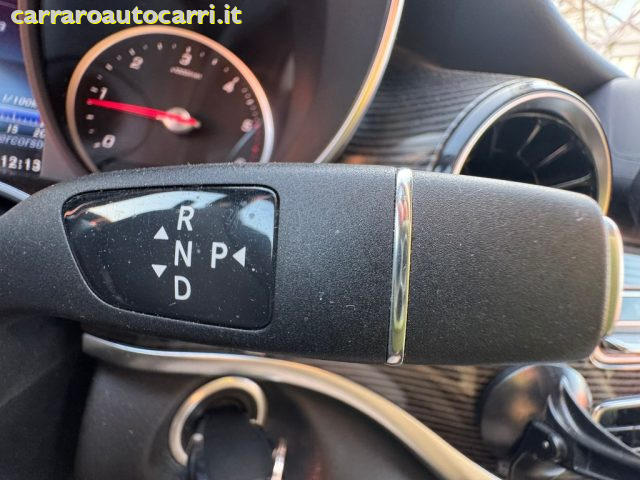 MERCEDES-BENZ V 250 usata, con Specchietti laterali elettrici