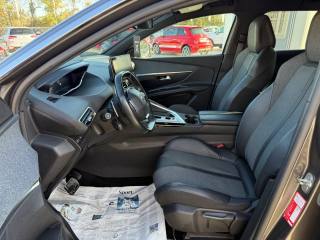 PEUGEOT 3008 usata, con Sensori di parcheggio posteriori