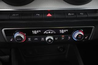 AUDI Q2 usata 11