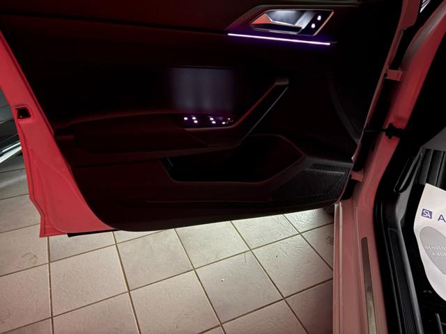 VOLKSWAGEN Taigo usata, con Volante multifunzione