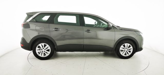 PEUGEOT 5008 usata, con Bluetooth