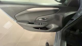 OPEL Corsa usata, con ESP