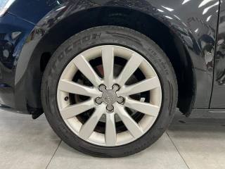 AUDI A1 usata, con Autoradio