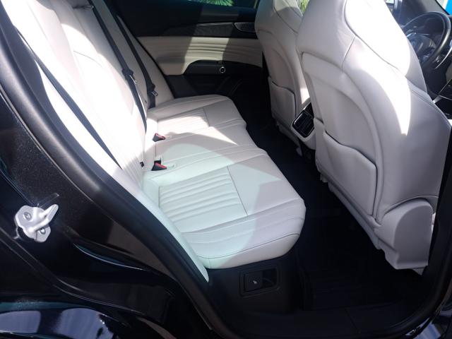 MASERATI Grecale usata, con Sedile posteriore sdoppiato