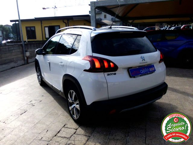 PEUGEOT 2008 usata, con Alzacristalli elettrici