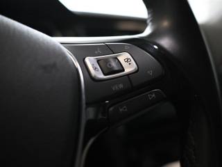 VOLKSWAGEN Golf usata, con Bracciolo