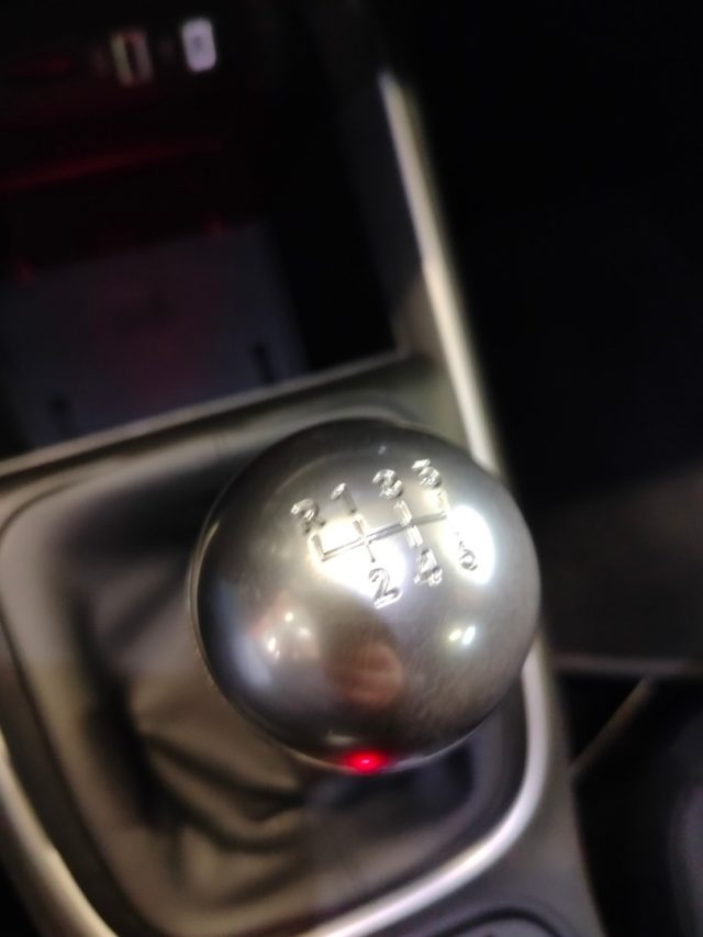 JEEP Avenger usata, con Sensori di parcheggio posteriori