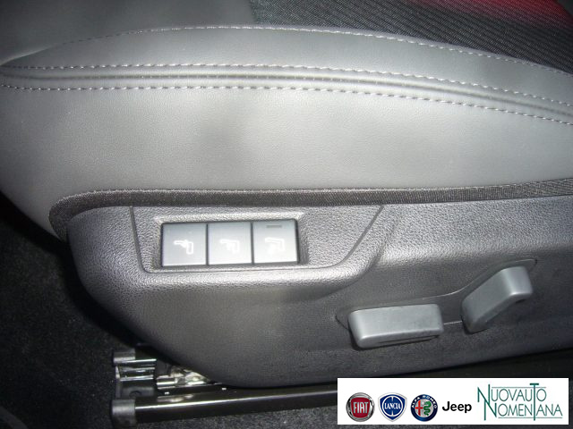 ALFA ROMEO Junior usata, con Regolazione elettrica sedili