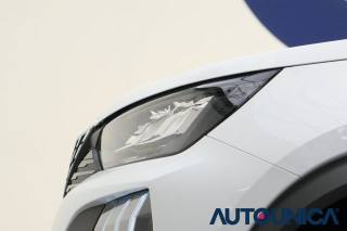 PEUGEOT 2008 usata, con Fari LED