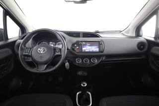 TOYOTA Yaris usata 4