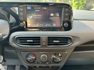 HYUNDAI i10 usata, con Controllo trazione