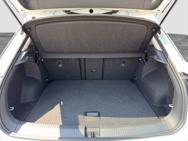 VOLKSWAGEN T-Roc usata 13