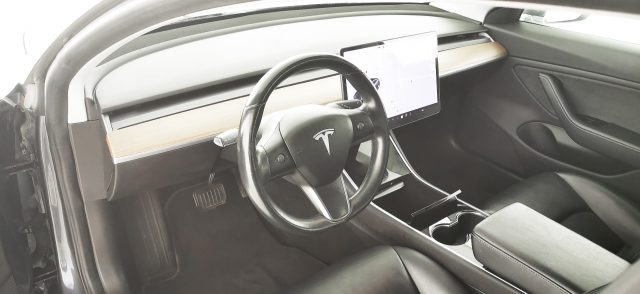 TESLA Model 3 usata 55