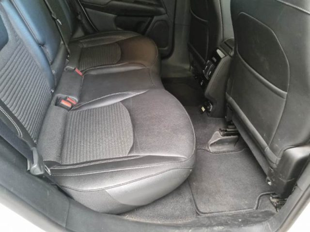 JEEP Compass usata, con Sedile posteriore sdoppiato