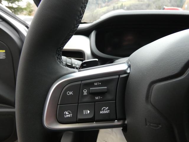 JEEP Avenger usata, con Controllo automatico clima