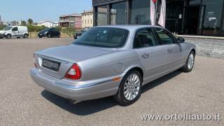 JAGUAR XJ usata, con Sospensioni pneumatiche
