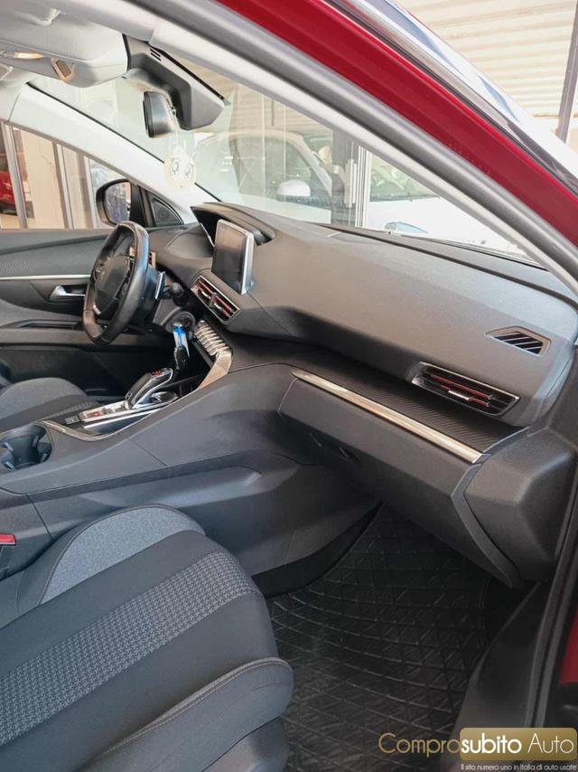 PEUGEOT 5008 usata 33