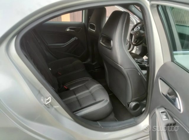 MERCEDES-BENZ A 180 usata, con Airbag
