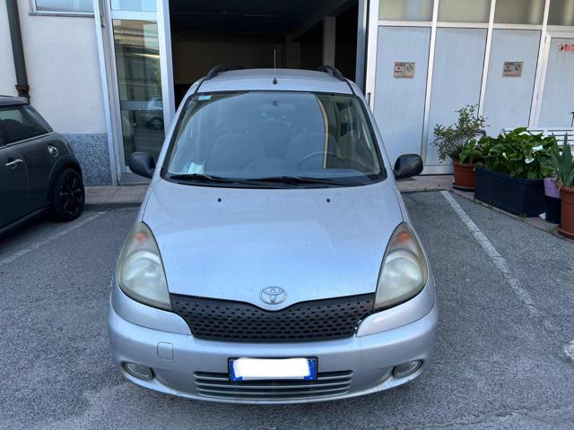 TOYOTA Yaris usata, con Airbag