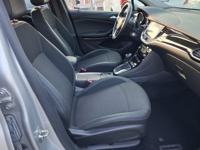 OPEL Astra usata, con Controllo automatico clima