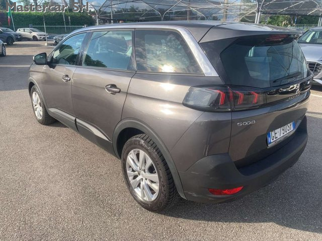 PEUGEOT 5008 usata, con Alzacristalli elettrici