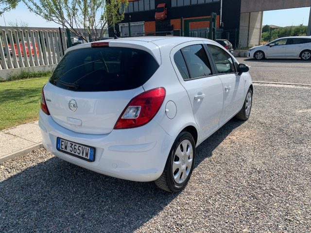 OPEL Corsa usata, con Alzacristalli elettrici