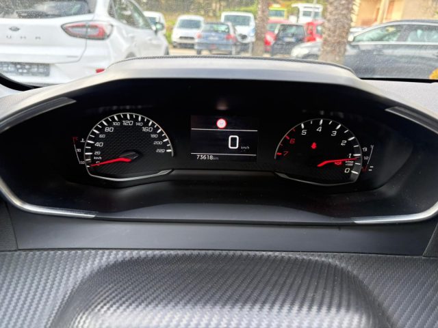 PEUGEOT 208 usata, con Controllo automatico clima