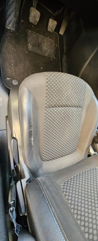 OPEL Zafira Tourer usata, con USB