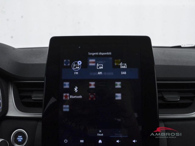 RENAULT Captur usata 14