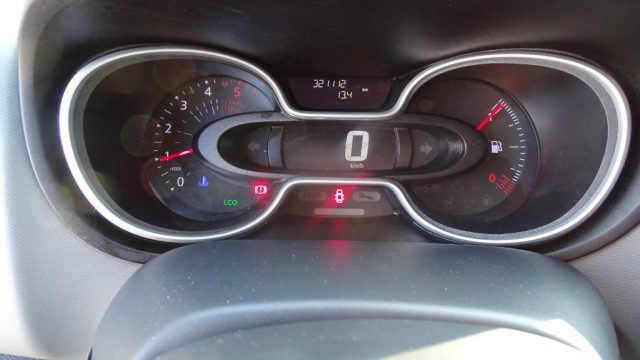 RENAULT Trafic usata 89