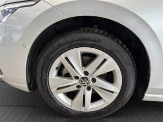 VOLKSWAGEN Golf usata 13