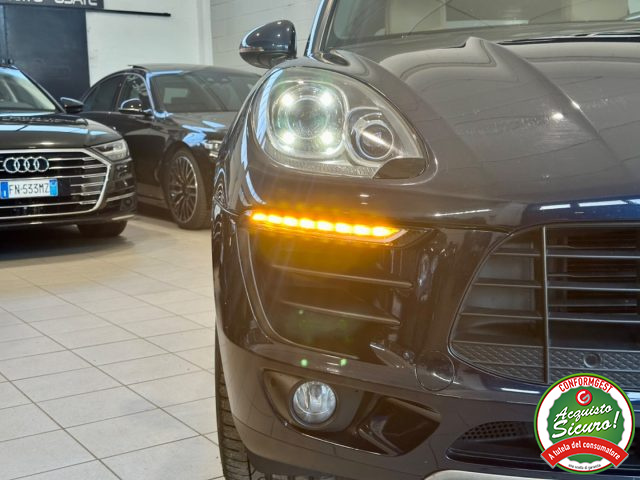 PORSCHE Macan usata, con Autoradio