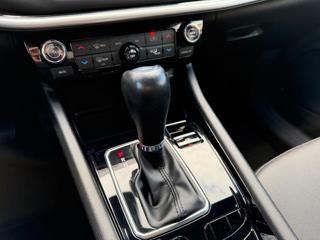 JEEP Compass usata, con Sedile posteriore sdoppiato