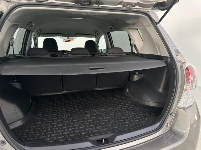 TOYOTA Verso usata, con Fendinebbia