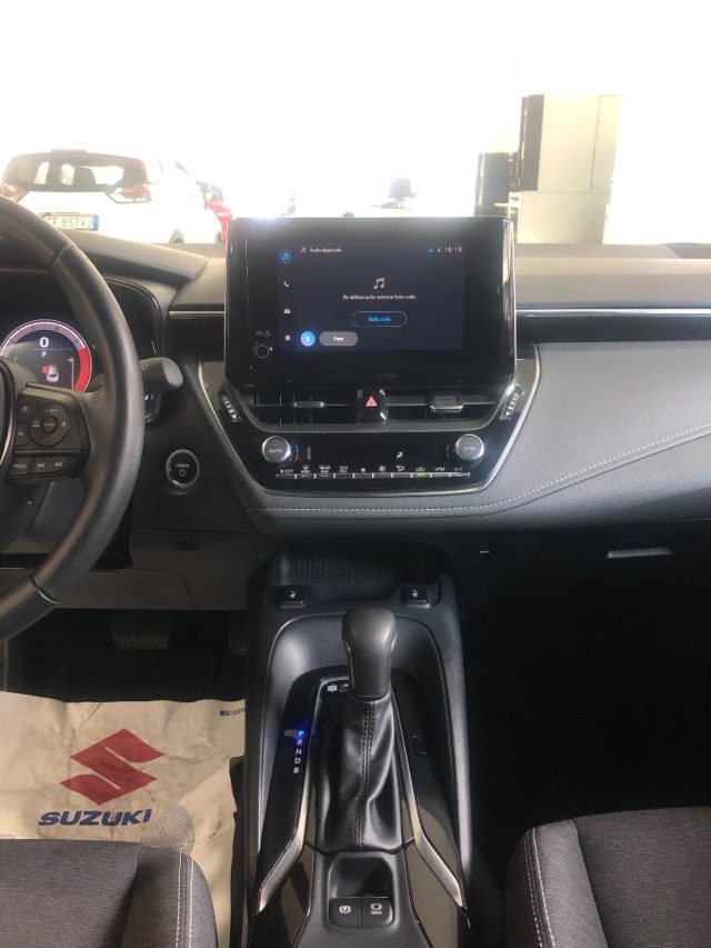 SUZUKI Swace usata, con Fendinebbia