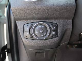 FORD Transit Courier usata, con Volante multifunzione