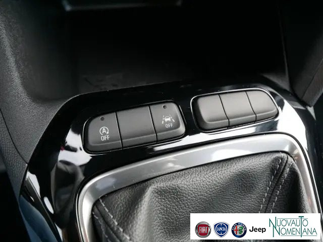 OPEL Corsa usata, con Luci diurne LED