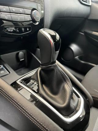 NISSAN Qashqai usata, con Climatizzatore