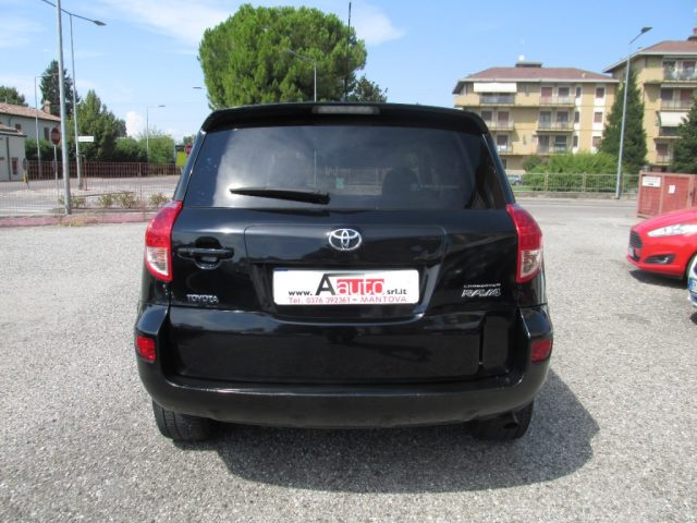 TOYOTA RAV 4 usata, con Airbag Passeggero