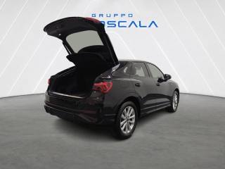 AUDI Q3 usata, con Sensori di parcheggio anteriori