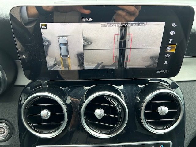 MERCEDES-BENZ GLC 300 usata, con Bracciolo