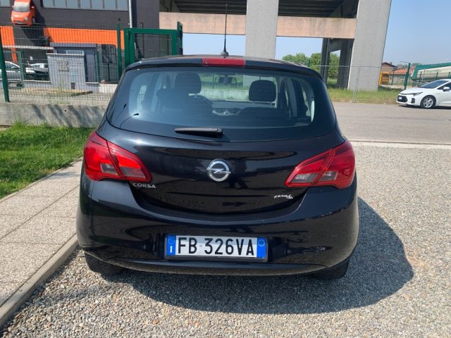 OPEL Corsa usata, con Autoradio
