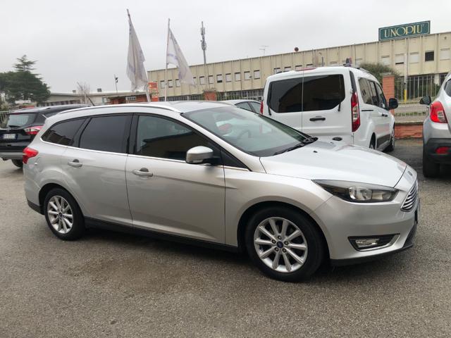 FORD Focus usata, con Alzacristalli elettrici