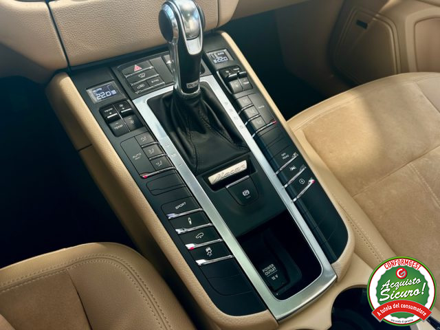 PORSCHE Macan usata, con Controllo trazione