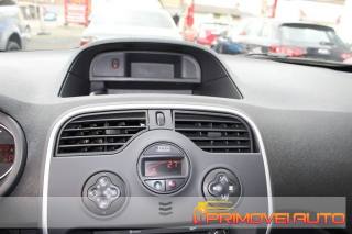 RENAULT Kangoo usata, con Autoradio