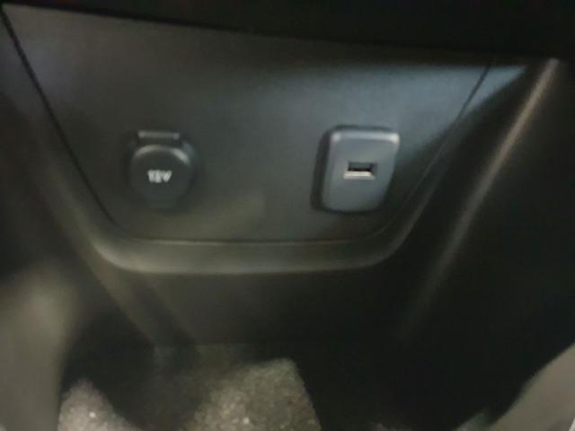 OPEL Crossland usata, con Sedile posteriore sdoppiato